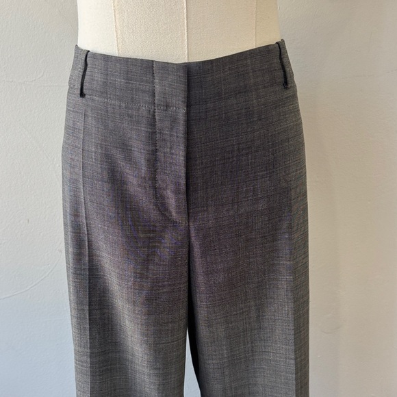 Hugo Boss “Temuna” Tailored Trousers – Luxury Investment Piece - Imperfections - Picture 8 of 10